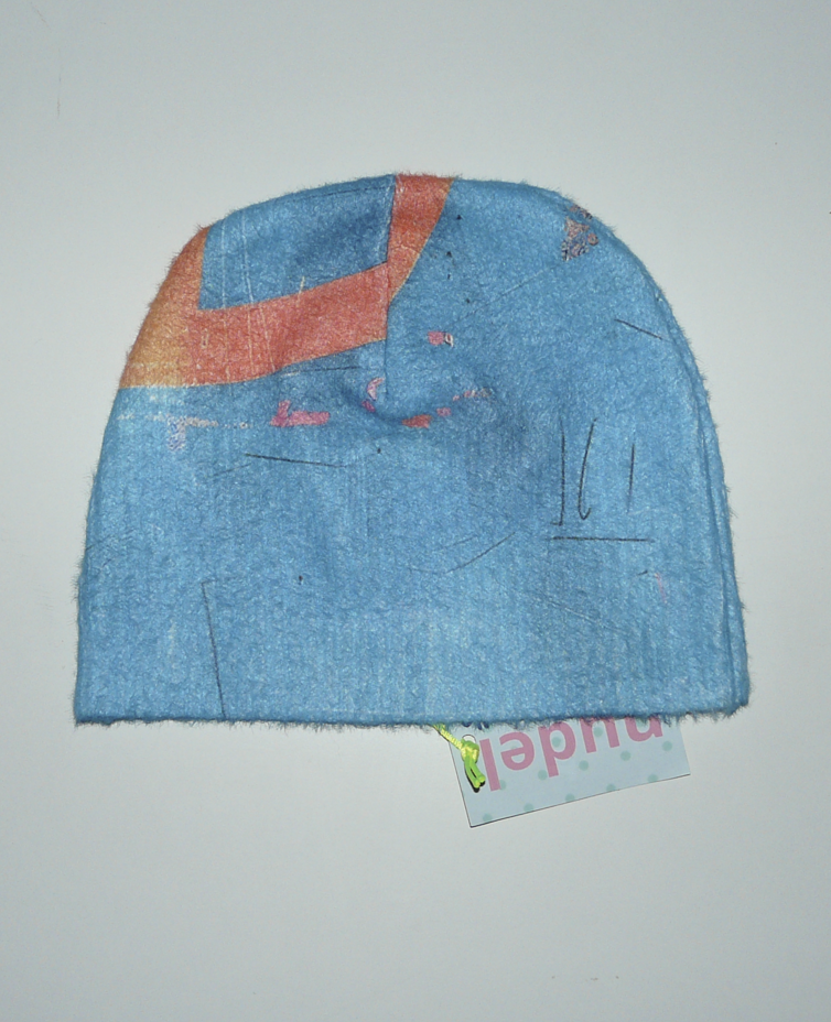 peace beanie